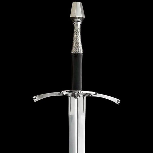 Close-up of the Renaissance Long Sword Oakeshott Type XX showing the leather wrapped grip, twisted crossguard, steel pommel, and premium European craftsmanship.